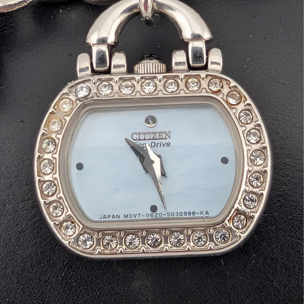 Citizen Eco-Drive Purse Charm Bracelet Watch G620-S022061‎ MOP Dial